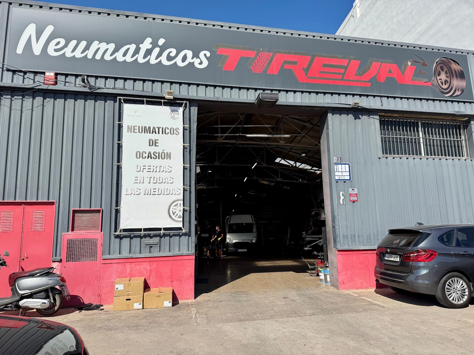 Neumáticos Tireval, foto 1 de 4