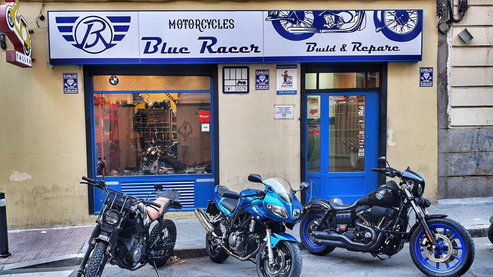 Blue Racer, foto 1 de 6