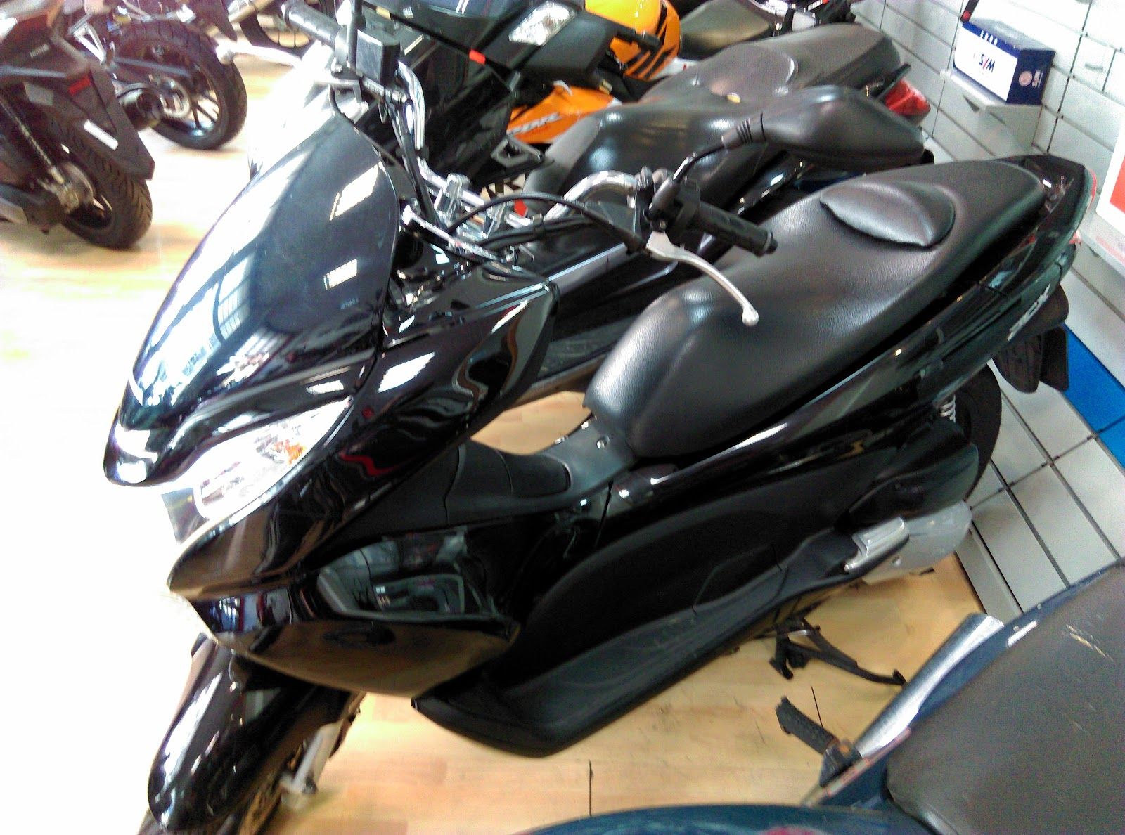 Túria Motorcycles, foto 3 de 5