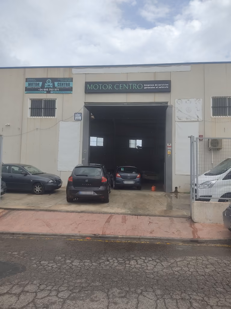 Taller Motor Centro, foto 1 de 6