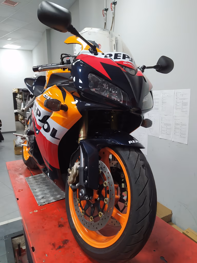 Taller Motor Sport, foto 3 de 4