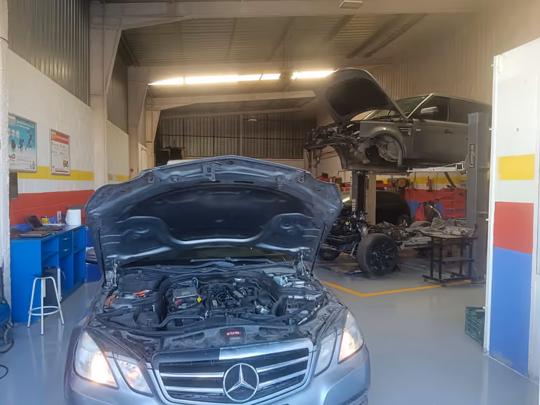 Talleres AR Sport Auto Trucks, foto 3 de 5