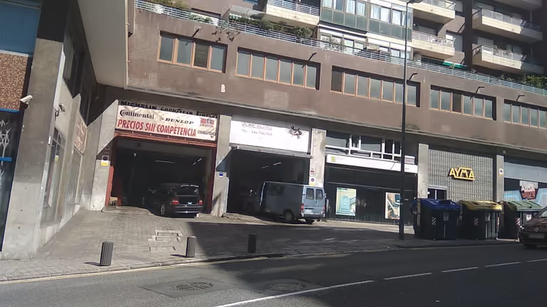 Zure Auto, foto 2 de 4
